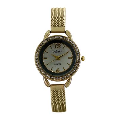 ساعت مچی عقربه ای زنانه اوچی کد mw949