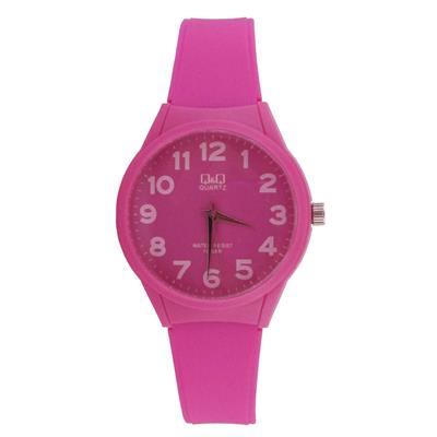 ساعت مچی عقربه ای کیو اند کیو مدل p9 11