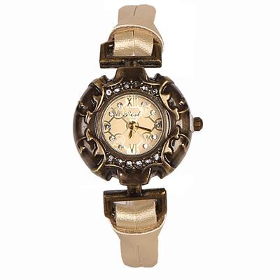 ساعت مچی عقربه ای زنانه رست کد 225 110