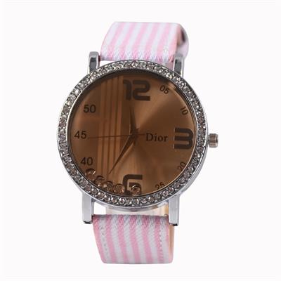 ساعت مچی عقربه ای زنانه مدل 150 u