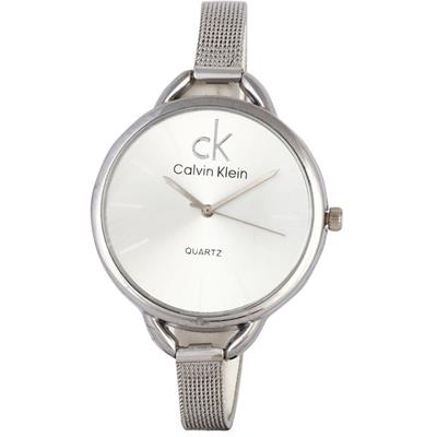 ساعت مچی عقربه ای زنانه کد05