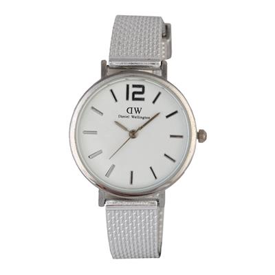 ساعت مچی عقربه ای زنانه مدل d w sl