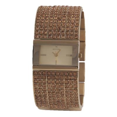 ساعت مچی عقربه ای زنانه نکسن مدل n3247l1