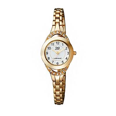 ساعت مچی عقربه ای زنانه کیو اند کیو مدل f581j004y به همراه دستمال مخصوص برند کلین واچ