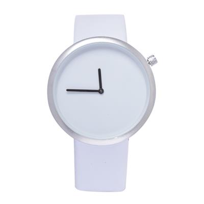 ساعت مچی عقربه ای زنانه والار مدل ww w