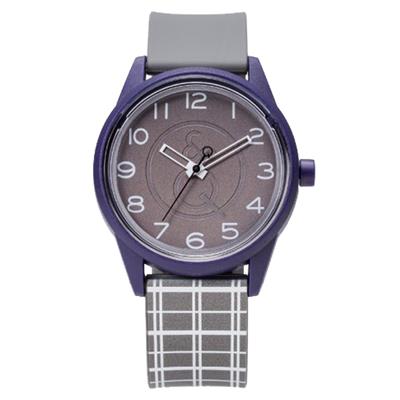 ساعت مچی عقربهای سولار کیو اند کیو مدل rp00j052y به همراه دستمال مخصوص برند کلین واچ