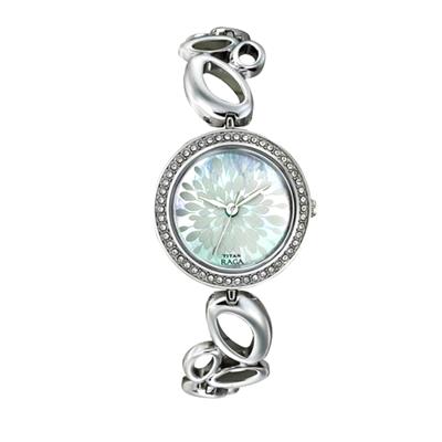 ساعت مچی عقربه ای زنانه تایتن مدل t2539sm02