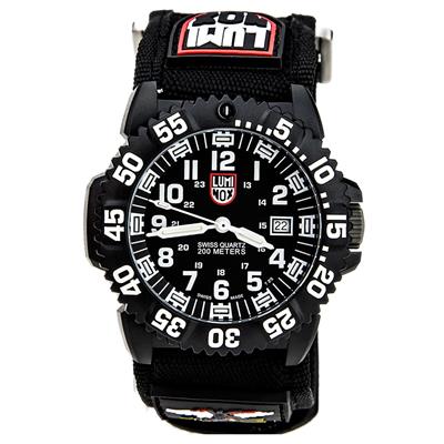 ساعت مچی عقربه ای مردانه لومینوکس مدل a3951