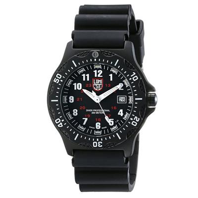 ساعت مچی عقربه ای مردانه لومینوکس مدل a8401